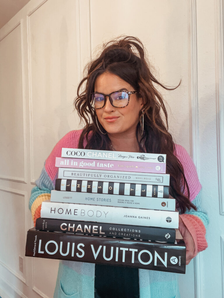 TABLE TOP BOOK TREND