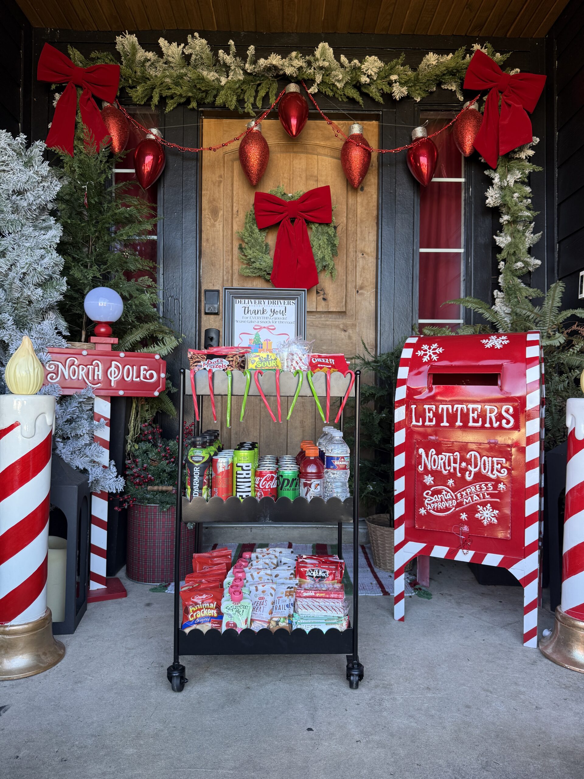 Spread Cheer with a Holiday Snack Cart for Delivery Drivers: FREE PRINTABLE